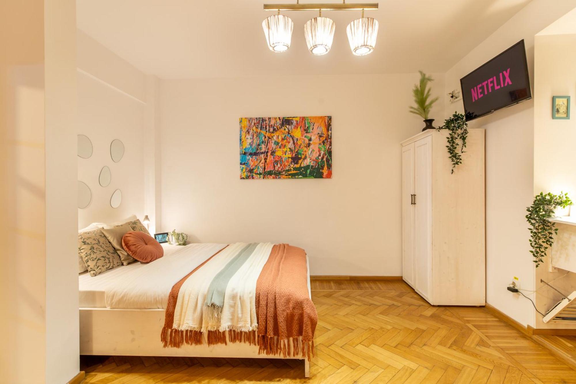 2Br Apartment At Piata Natiunilor Unite: Perfect For City Center Stays Букурещ Екстериор снимка